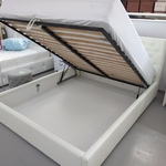 Интерьерная кровать Венеция в Бахчисарае