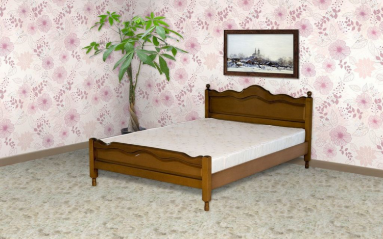 Кровать Лолита в Бахчисарае